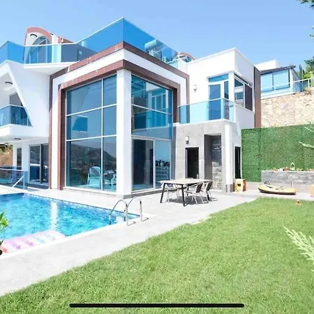 Villa, Alanya, Antalya Vila *